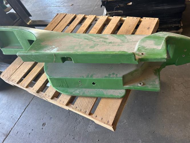 John Deere AH227439 LH FENDER