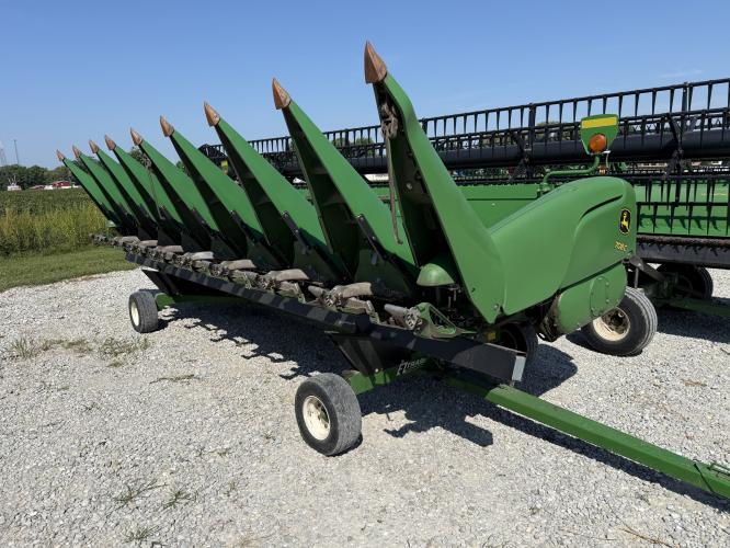 John Deere 708C