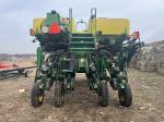 John Deere 1775NT