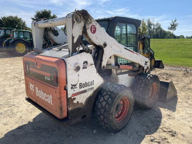 Bobcat S750