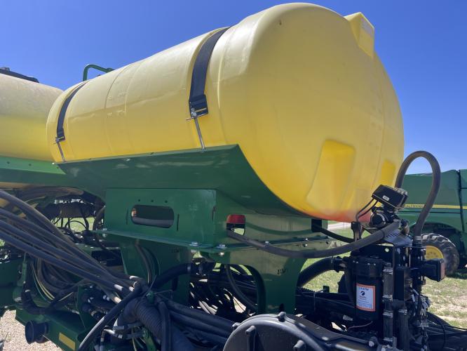John Deere 1775NT