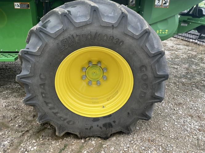 John Deere S780