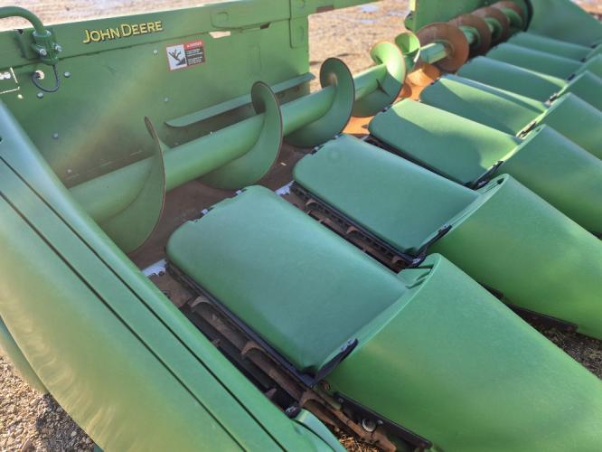 John Deere 608C StalkMaster