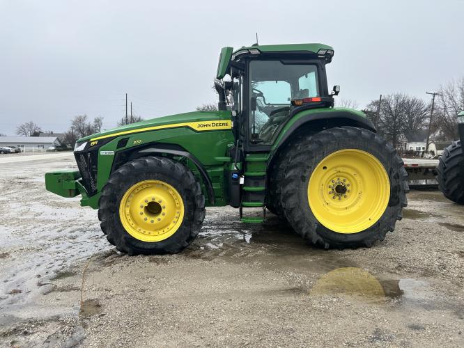 John Deere 8R 370