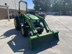 John Deere 4044R