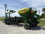 John Deere 1775NT
