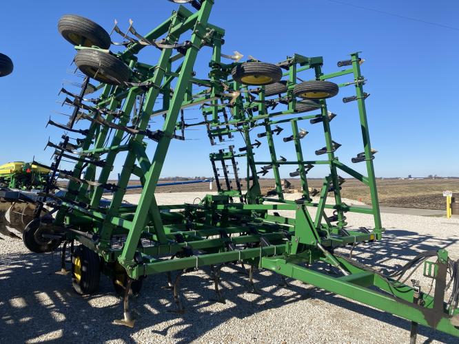 John Deere 980