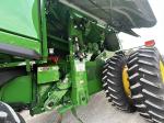 John Deere S7 700