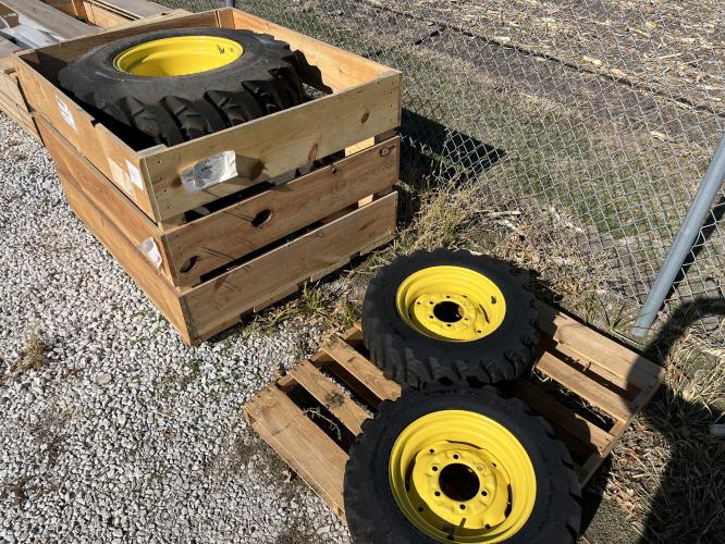 Galaxy 27X8.5-15 & 43X16-20