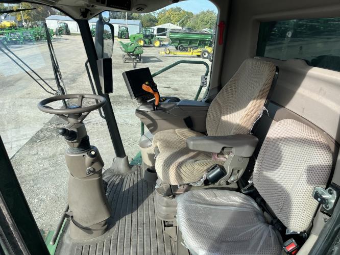 John Deere S790