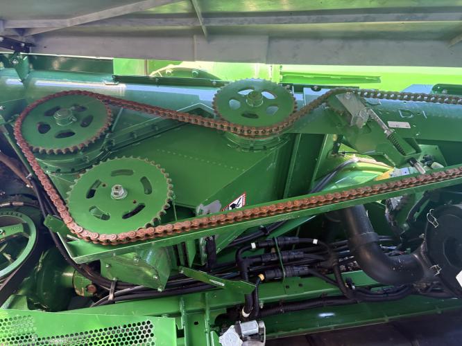 John Deere S790