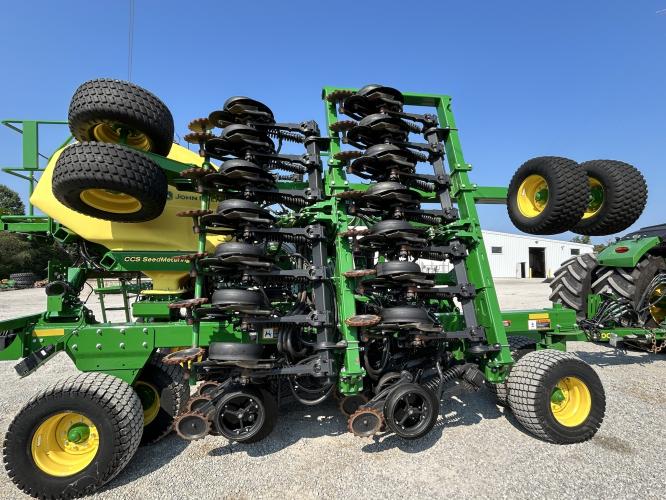 John Deere N530C