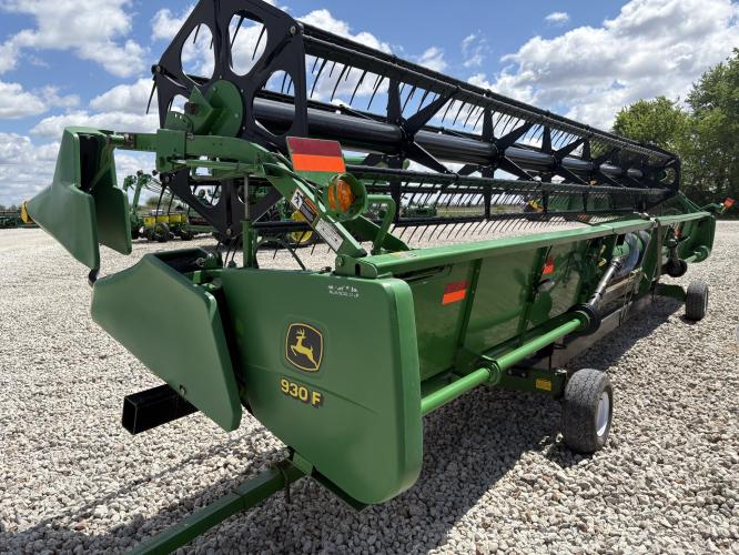 John Deere 930F