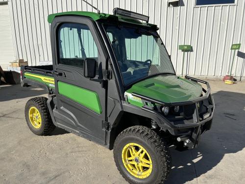 2021 John Deere 835R