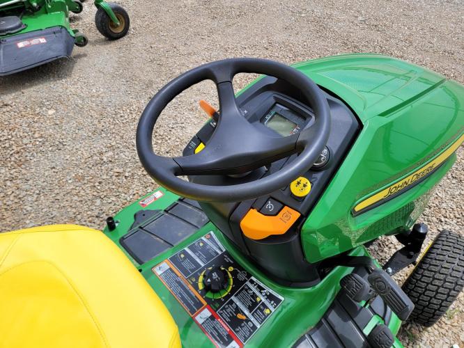John Deere X390