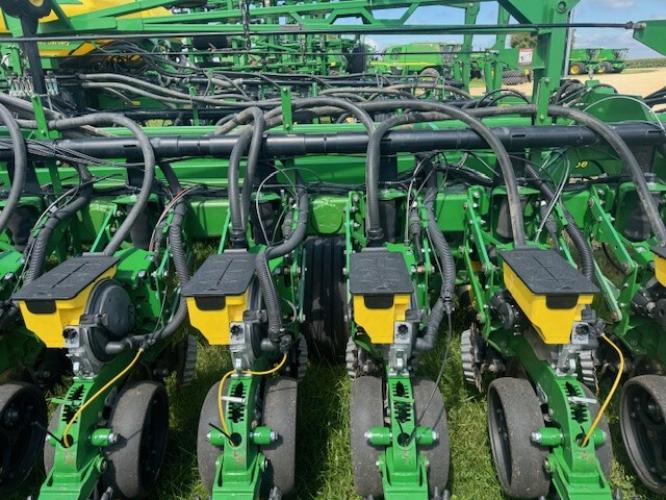 John Deere DB58
