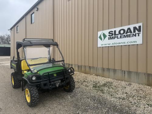 2017 John Deere 825I