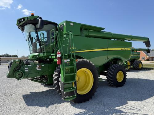 2019 John Deere S770