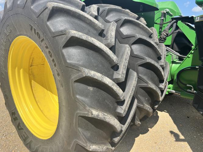 John Deere 9430