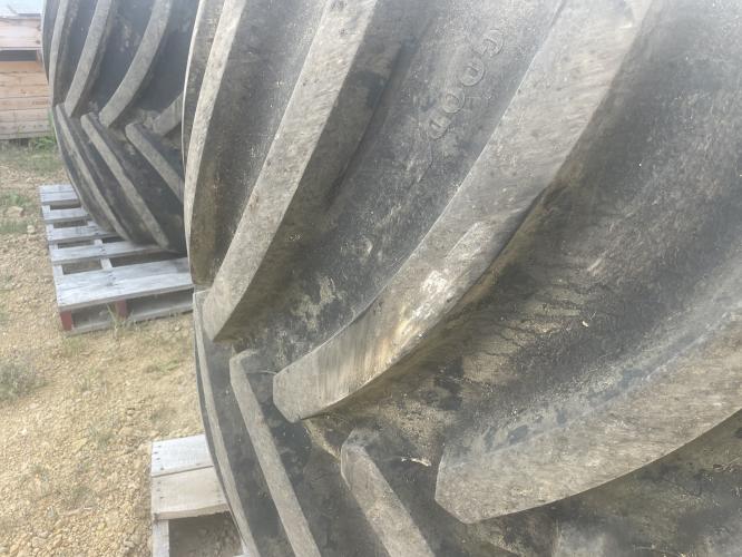 Goodyear 1250/35R46