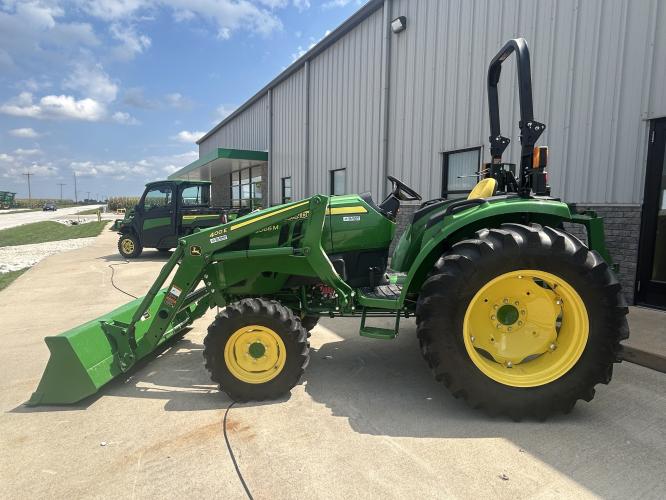 John Deere 4066M