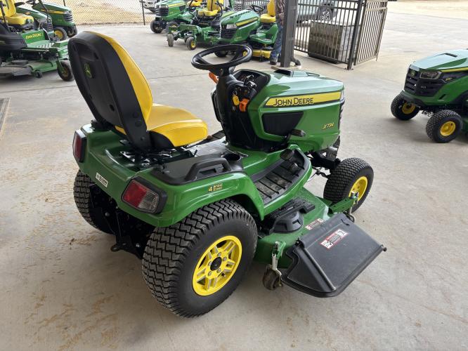 John Deere X734
