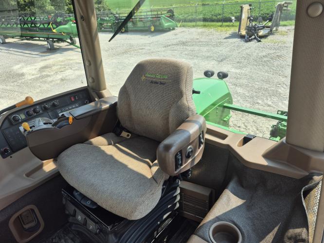 John Deere 9220