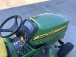 John Deere X744