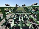 John Deere 2720