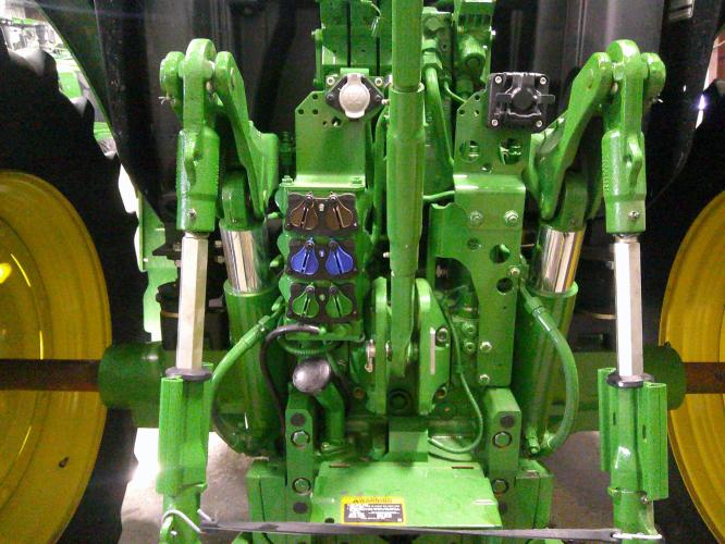 John Deere 6R 130