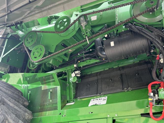 John Deere S780