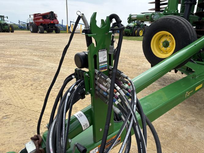 John Deere 2660VT