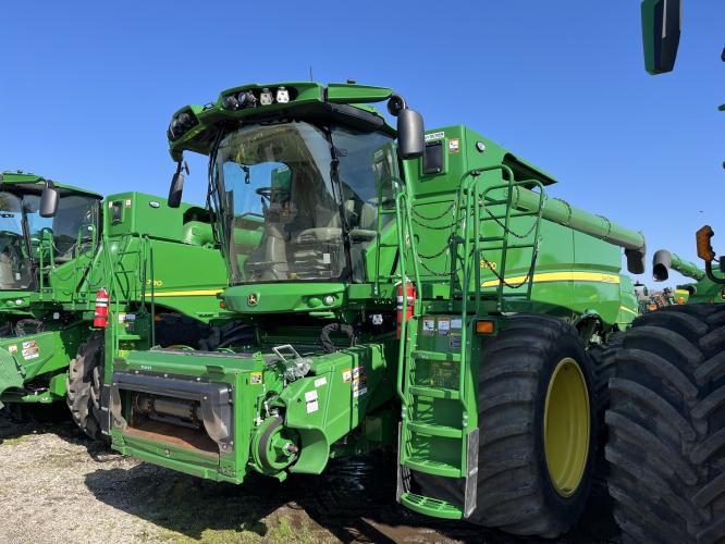 John Deere S790