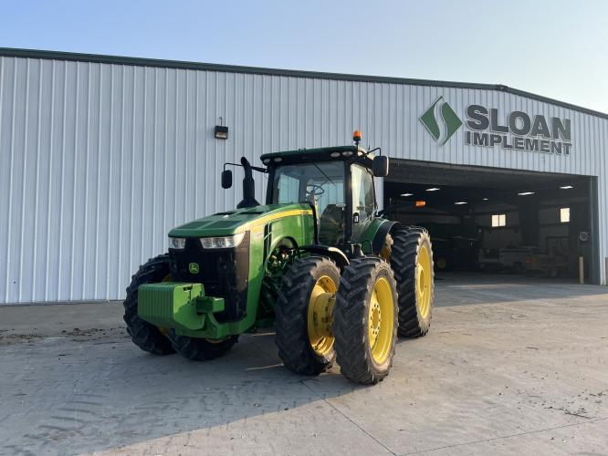 John Deere 8320R