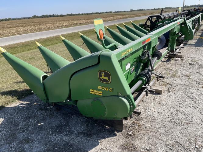 John Deere 608C StalkMaster