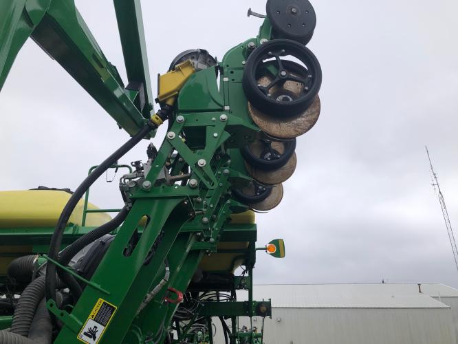 John Deere 1795