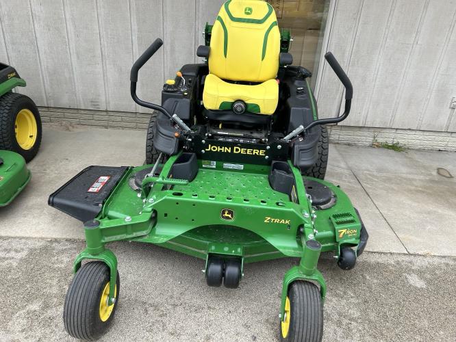 John Deere Z930M