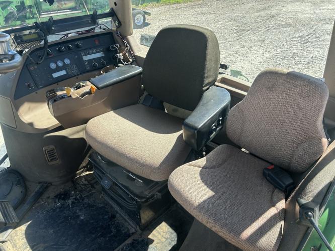 John Deere 8400T