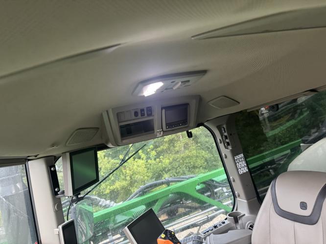 John Deere 612R