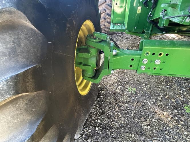 John Deere S780