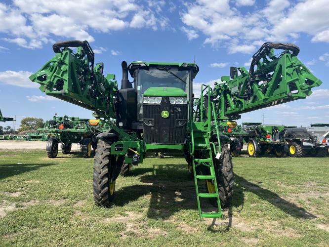 John Deere 410R