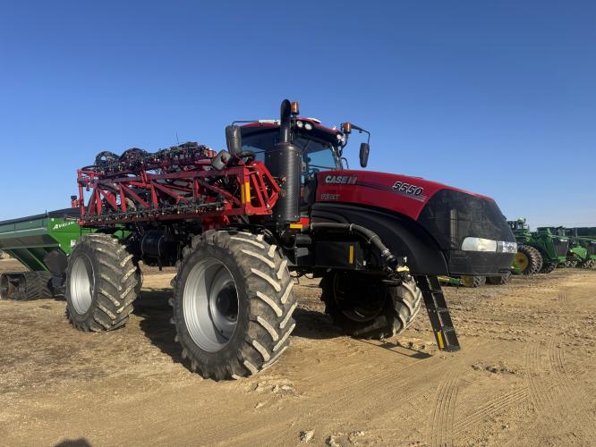 Case Ih TRIDENT 5550