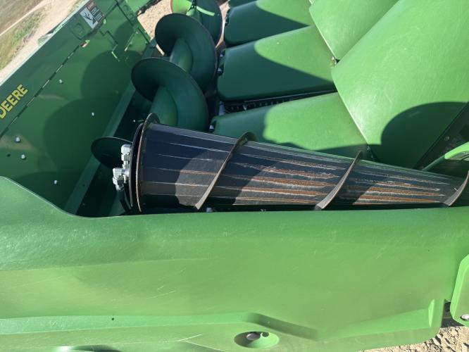 John Deere C8R