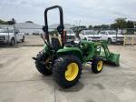 John Deere 3038E