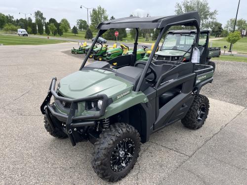 2024 John Deere XUV 590M