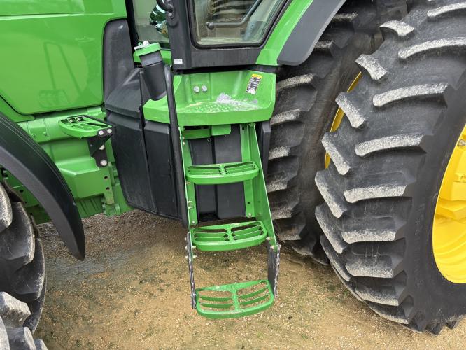 John Deere 8360R