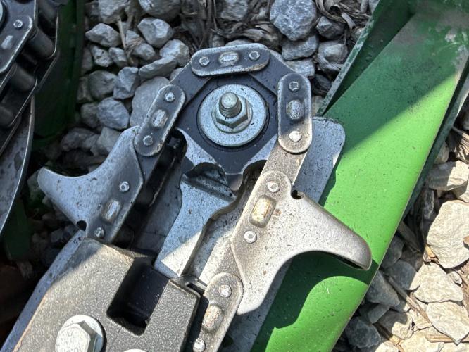 John Deere C12F