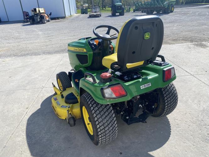 John Deere X754