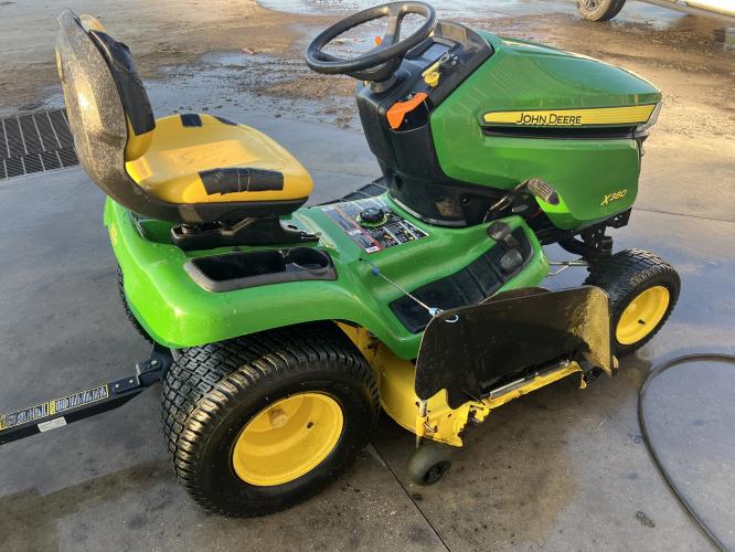 John Deere X380