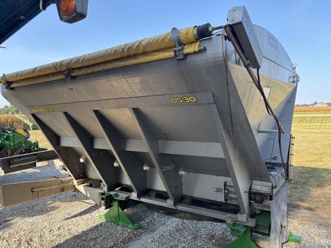 John Deere DS30